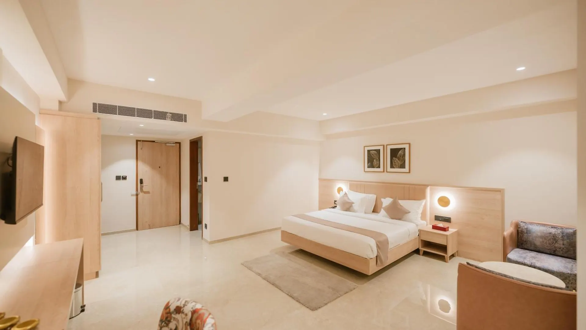 ****  Loft Business Hotel Kochi الهند